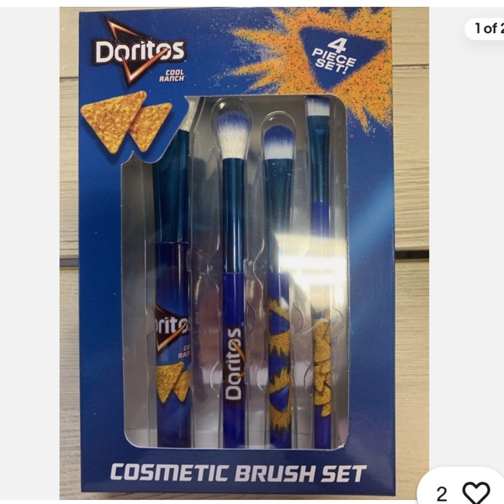 Doritos Cool Ranch Cosmetic Brush Set